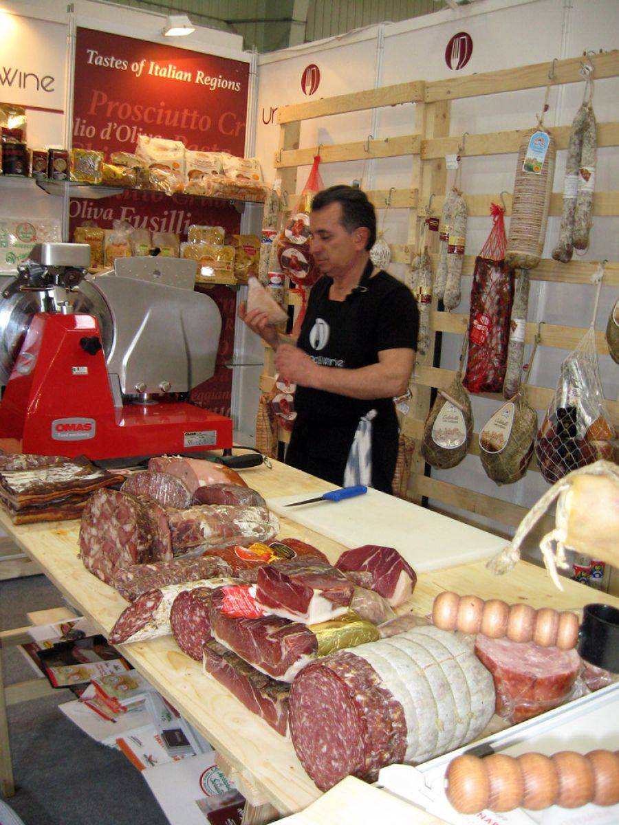 Kreatorzy smaku z łomżyńskiej WETY na 19. Międzynarodowych Targach Gastronomicznych EUROGASTRO 2015