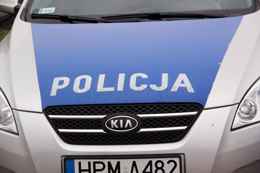 Złodziej okradł 60-latka. Miał mu pomóc w zakupach!