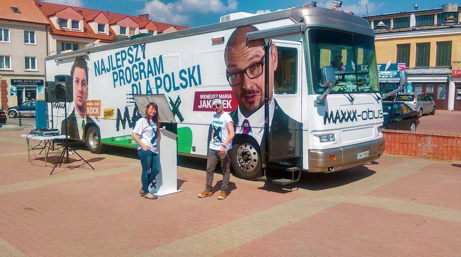 MAXXXobus zaparkował na Starym Rynku [FOTO]