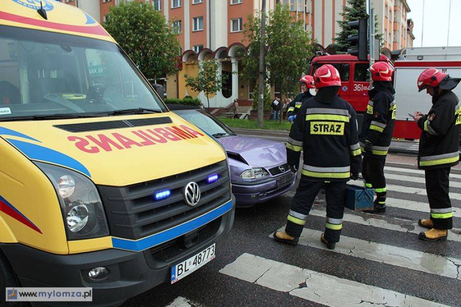 Zderzenie pojazdów na Polowej [FOTO]