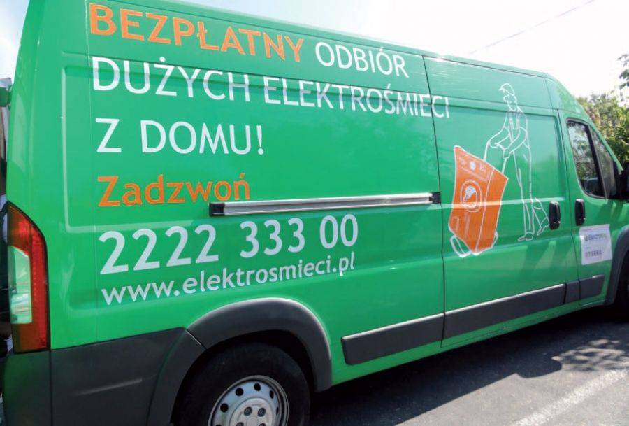Elektrośmieci nadal trafiają na dzikie wysypiska