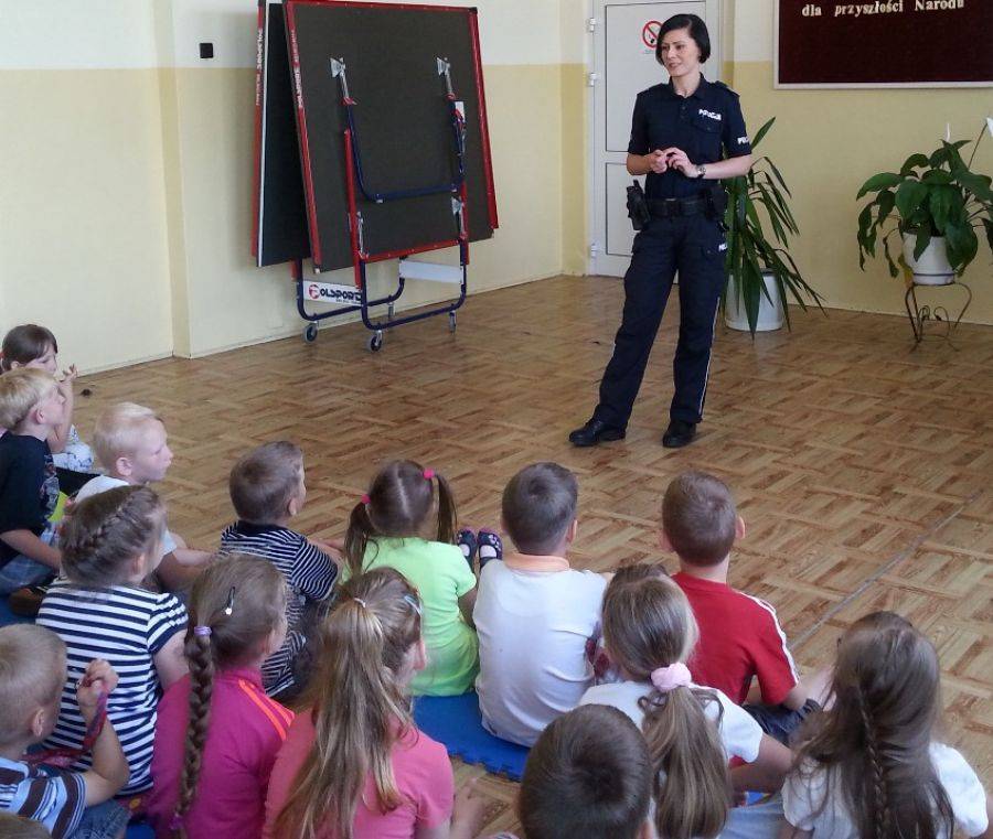 Bezpieczne wakacje z łomżyńskimi policjantami