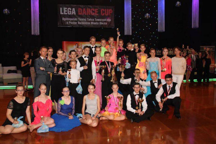 Medale i Puchary z Olecka dla łomżyńskich tancerzy Lega Dance Cup 2015