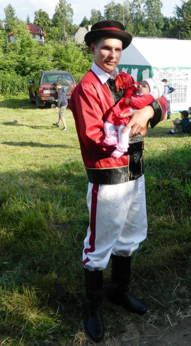 Kurpie opanowali Nowogród- galeria FOTO