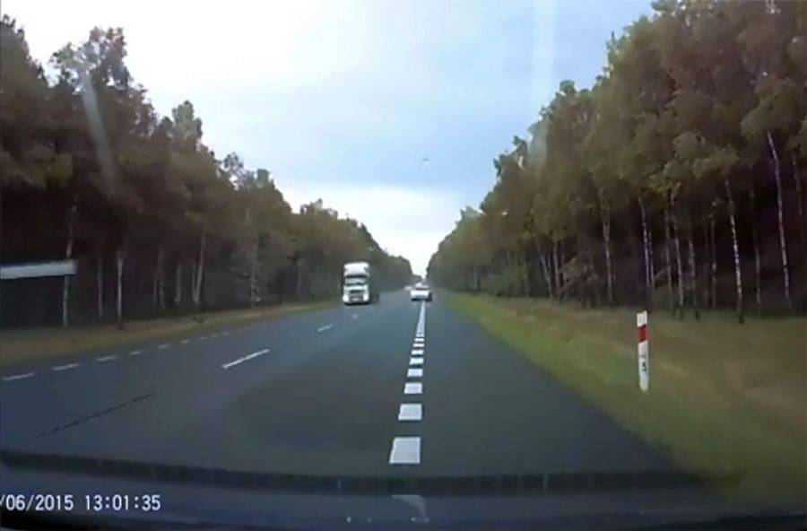 Na drodze spodziewaj się wszystkiego [VIDEO]