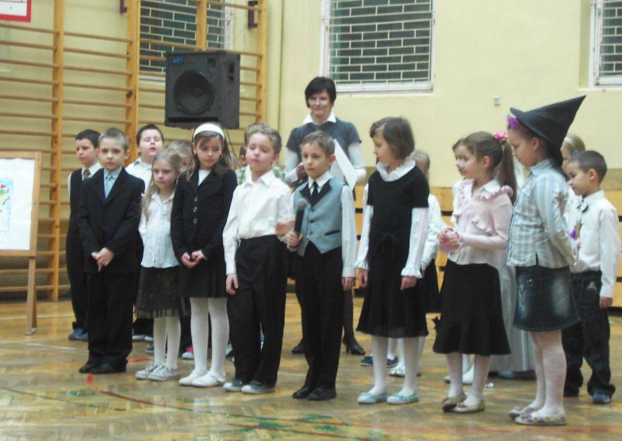 14 tysięcy uczniów rozpoczyna wakacje