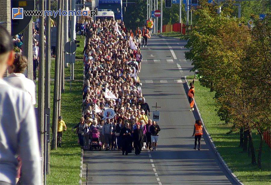 31. Piesza Pielgrzymka Łomżyńska wyruszyła dziś na Jasną Górę [VIDEO]