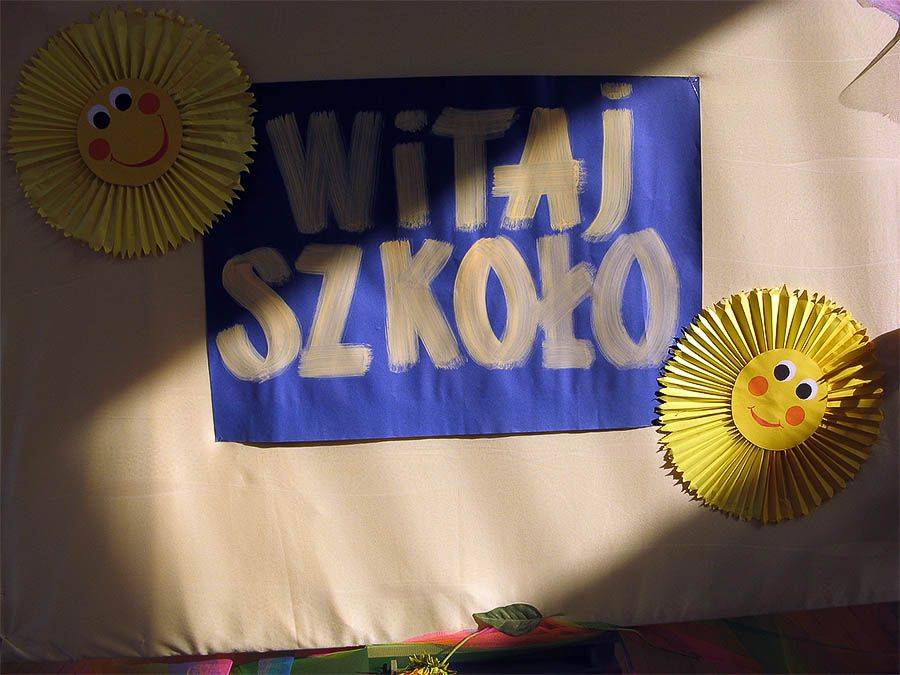 Dziś początek roku szkolnego, a my już sprawdzamy, kiedy uczniowie będą mieli wolne