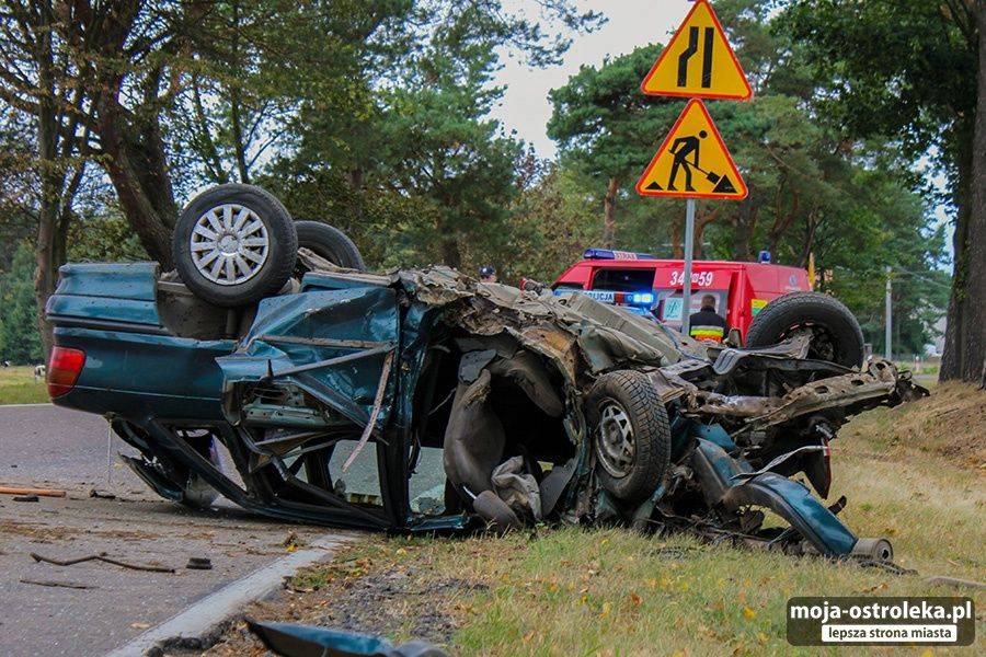 Tragedia pod Łysymi. Nie żyje 25-letni kierowca opla