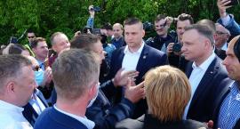 Prezydent Andrzej Duda na placu budowy S61. 