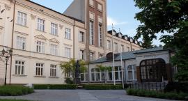 Ogniska koronawirusa w Wyższym Seminarium Duchownym i Szpitalu Wojewódzkim w Łomży. Mamy dane  