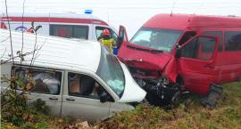 Czołowe zderzenie dwóch busów na trasie Łomża - Śniadowo [FOTO]
