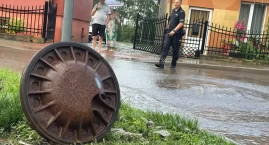 Ulewa nad Łomżą: Strażacy i policja w akcji po nawałnicy [VIDEO i FOTO]