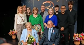 Wzruszenia i wspólne świętowanie. Łomża uczciła jubileusz 50-lecia małżeństw [FOTO]