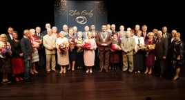 Z miłością przez pół wieku. Kolejne pary z Łomży uhonorowane medalami za długoletnie pożycie [FOTO]