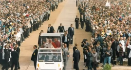 Tak wyglądała Łomża 35 lat temu na przyjazd Jana Pawła II. Wspomnienia Tadeusza Babiela!