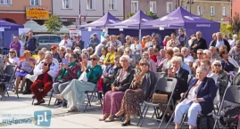 Prawie 400 tysięcy złotych na wsparcie seniorów w Łomży