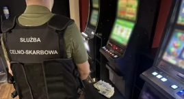 Nielegalny salon gier hazardowych w Łomży. Zarzuty d&hellip;
