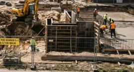 Czternaście firm chce budować halę ze schronem przy &hellip;