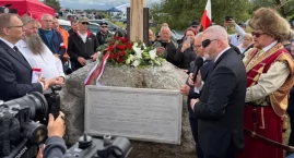 Dwa światy w Jedwabnem. Braun odsłania własny monume&hellip;