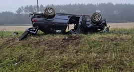 Groźny wypadek na S6. BMW dachowało po zderzeniu z c&hellip;