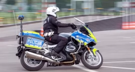 Popisy motocyklistów w Starych Kupiskach. Dwóch kier&hellip;