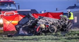 Nie żyją trzy bardzo młode osoby! Tragiczny wypadek w powiecie ostrołęckim [FOTO] 