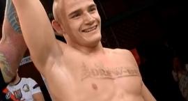 Patryk Surdyn mistrzem Armia Fight Night [VIDEO]