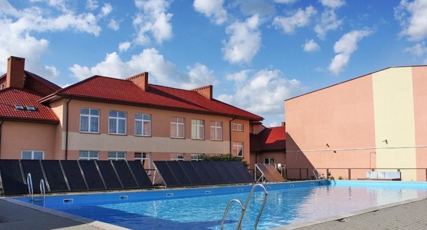 Odkryty basen w Winnicy już czynny