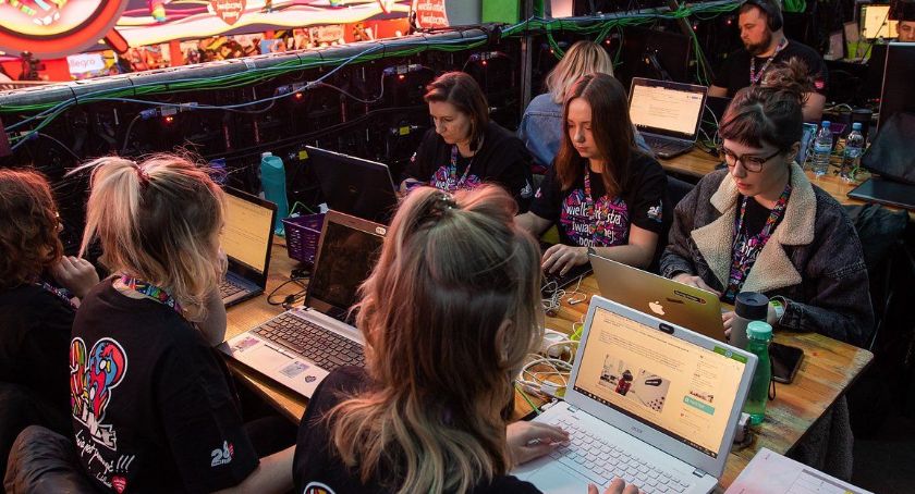 Skuteczność zbiórek internetowych WOŚP