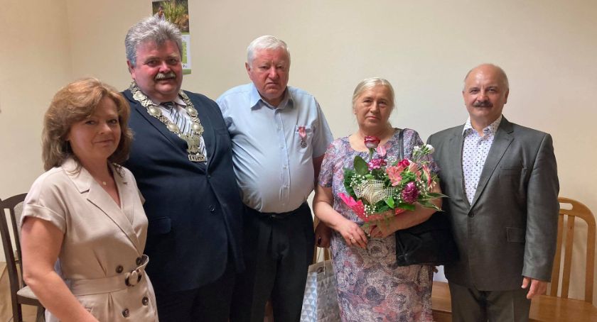 Wręczenie medali „Za długoletnie pożycie małżeńskie”