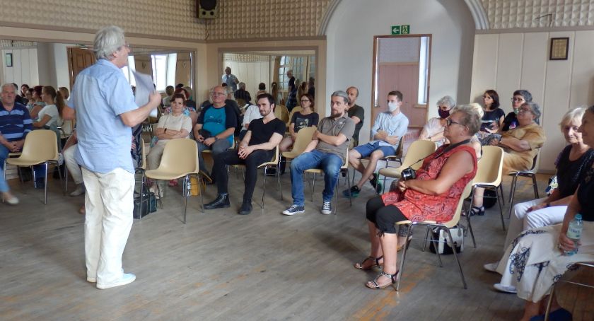 Warsztaty teatralne – praca nad rolą z zastosowaniem improwizacji