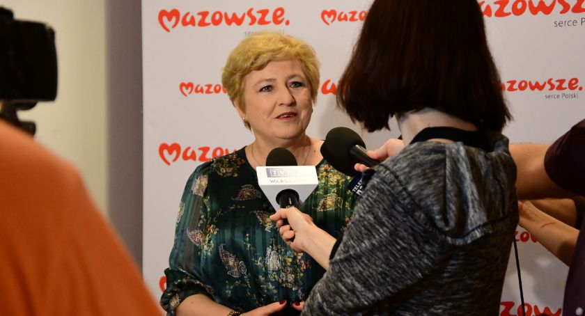 Mazowsze uruchamia kolejnych 105 mln zł na walkę z covid-19