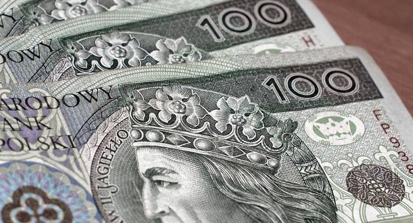 ZUS: od września wraca dodatkowy zasiłek opiekuńczy