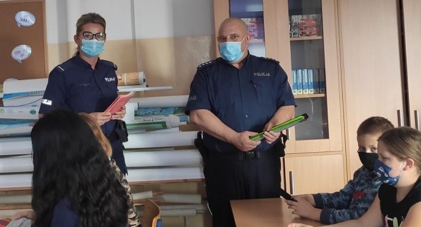 Cyberprzemoc tematem spotkania z pułtuska policją