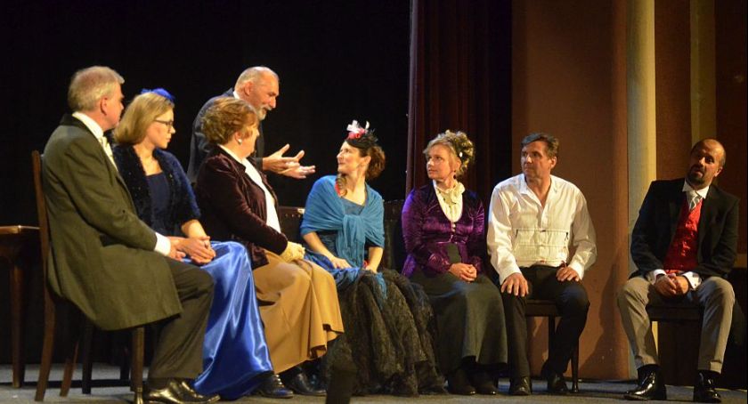 Baryłeczka „Teatru pod Dębem” - kolejna premiera teatralna