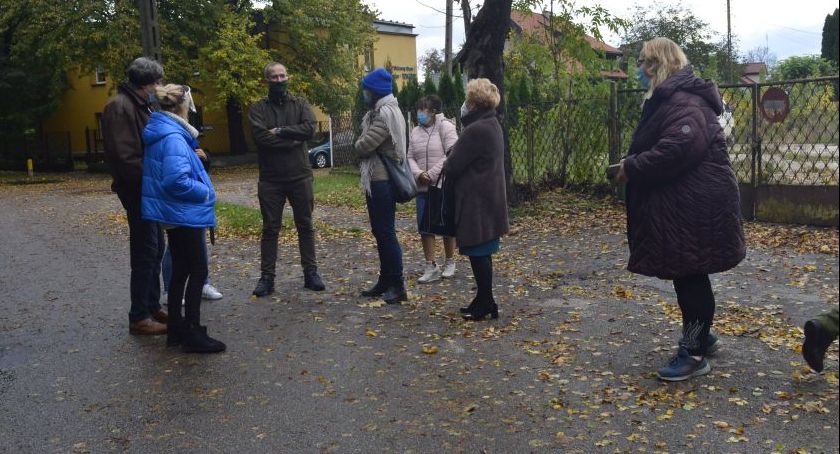 Wizja lokalna w sprawie drzew na Starym Mieście