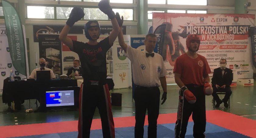 Pułtuszczanie na Mistrzostwach Polski Juniorów w Kickboxingu