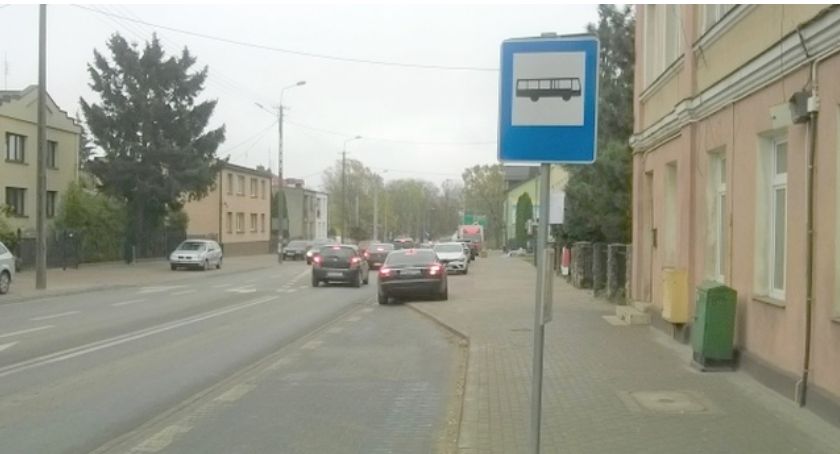 Dowóz dzieci do szkół czasowo zawieszony