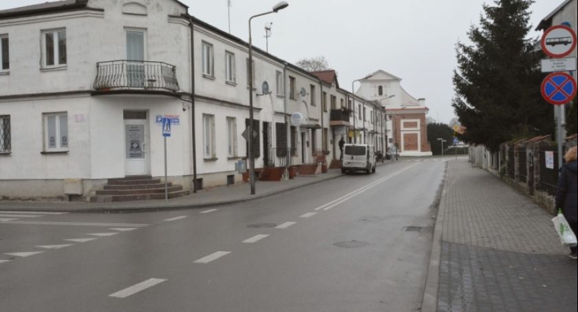 Uwaga kierowcy – nowe zasady drogowe na ul. Nowy Rynek