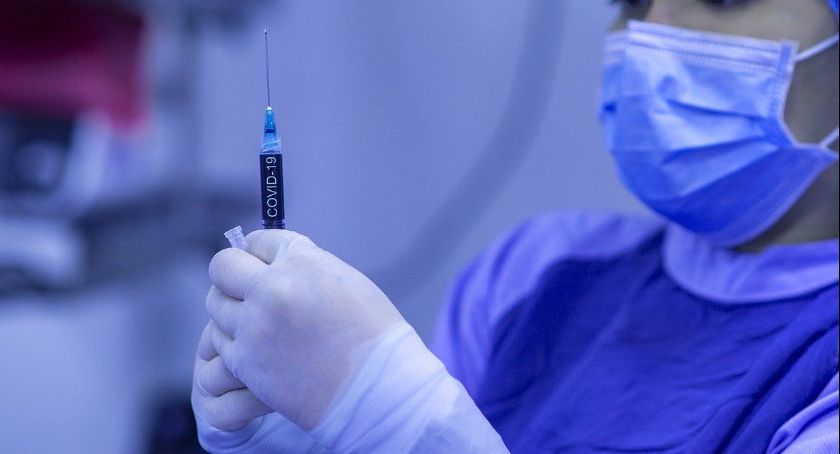 Wkrótce w Polsce szczepionka przeciwko COVID-19