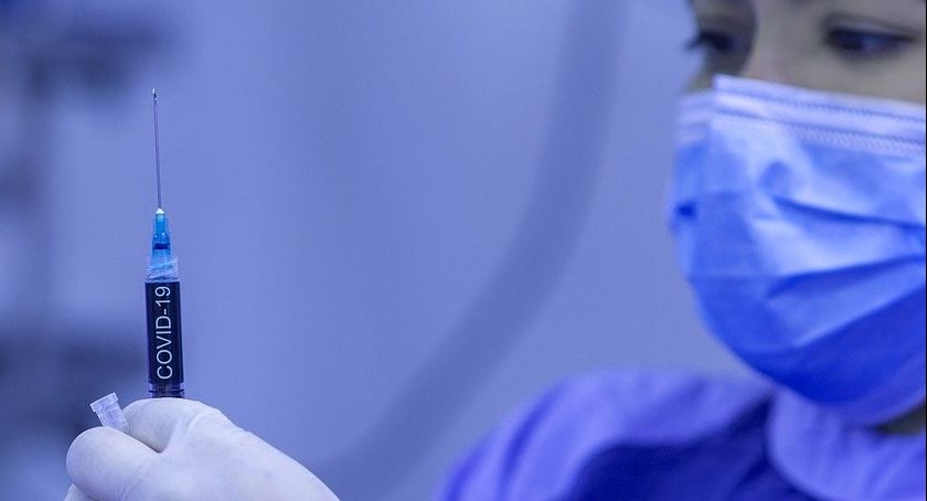 Które szpitale na Mazowszu przeprowadzą szczepienia pracowników medycznych? - pełna lista