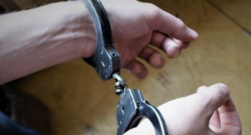 Pułtuscy policjanci zatrzymali włamywaczy