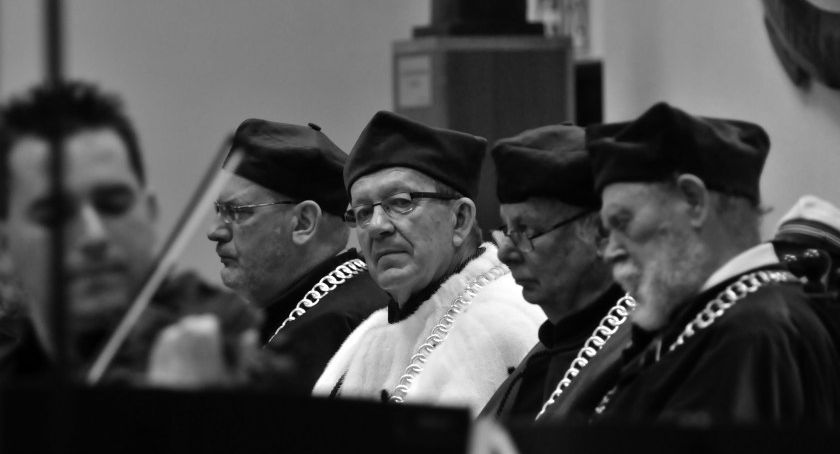 Wspomnienie jest formą spotkania - Śp. Profesor Adam Koseski (1939-2020)