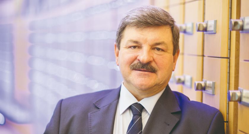 Mamy najgorszą opinię od czasów stanu wojennego - WYWIAD
