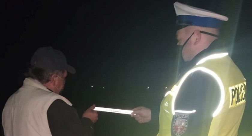 Widoczny na drodze - bezpieczny po zmroku
