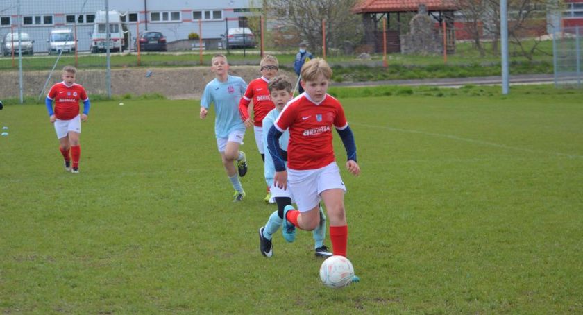 Niedzielne rozgrywki Młodych Orłów – RAPORT LIGOWY