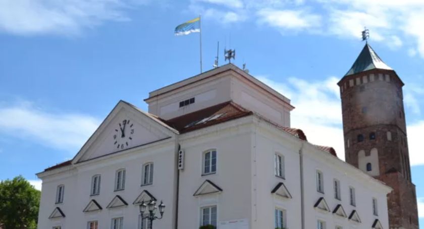 Burmistrz wznawia osobiste przyjęcia interesantów