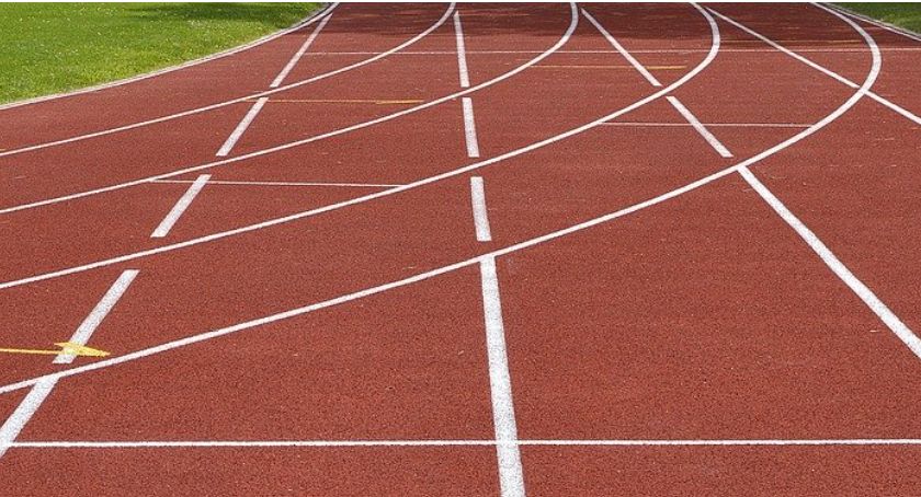 Sportowe inwestycje w powiecie z dofinansowaniem województwa