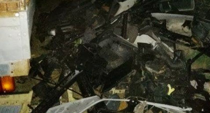 Mieszkaniec powiatu pułtuskiego wyrzucał śmieci do lasu